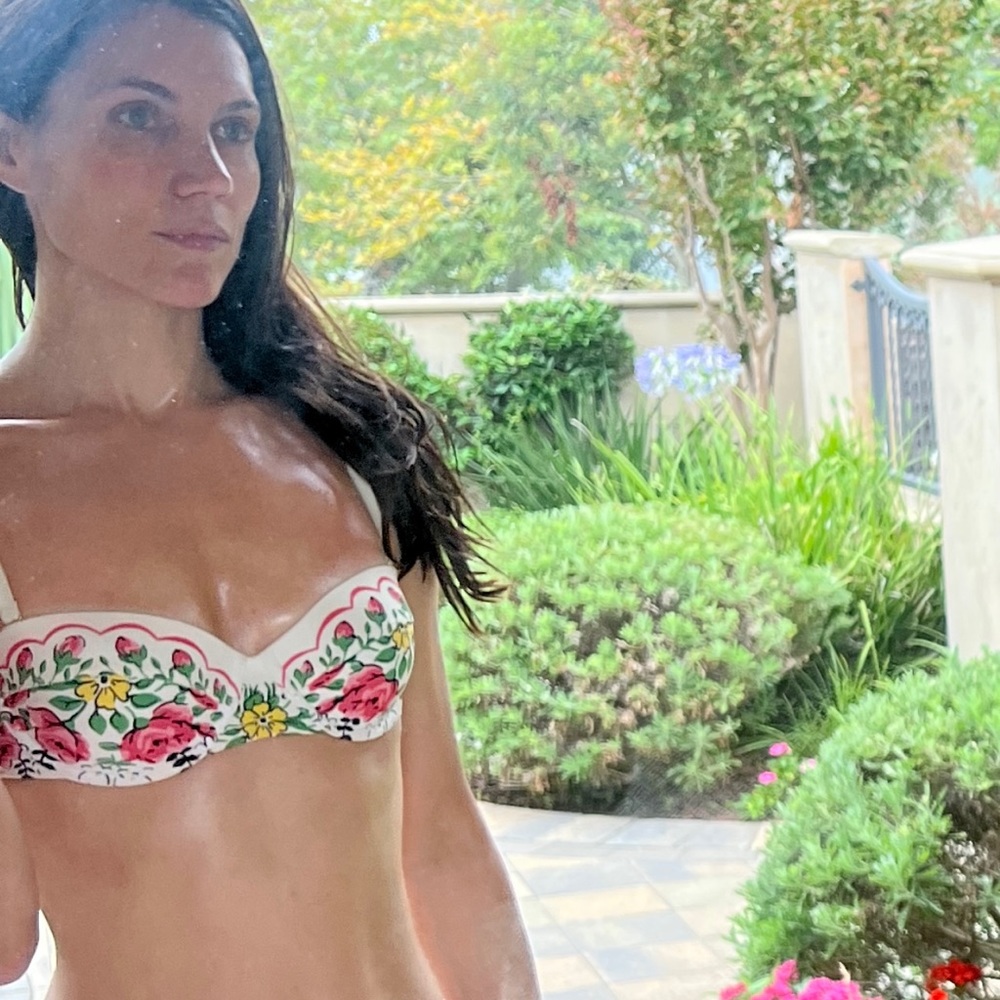 Garden veil bikini top